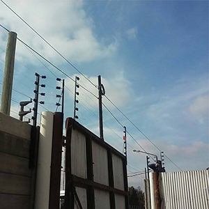 Instalación de cerco eléctrico E17